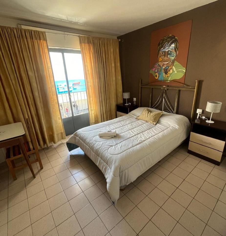 Hotel Urbano Ventia 코모도로리바다비아 외부 사진
