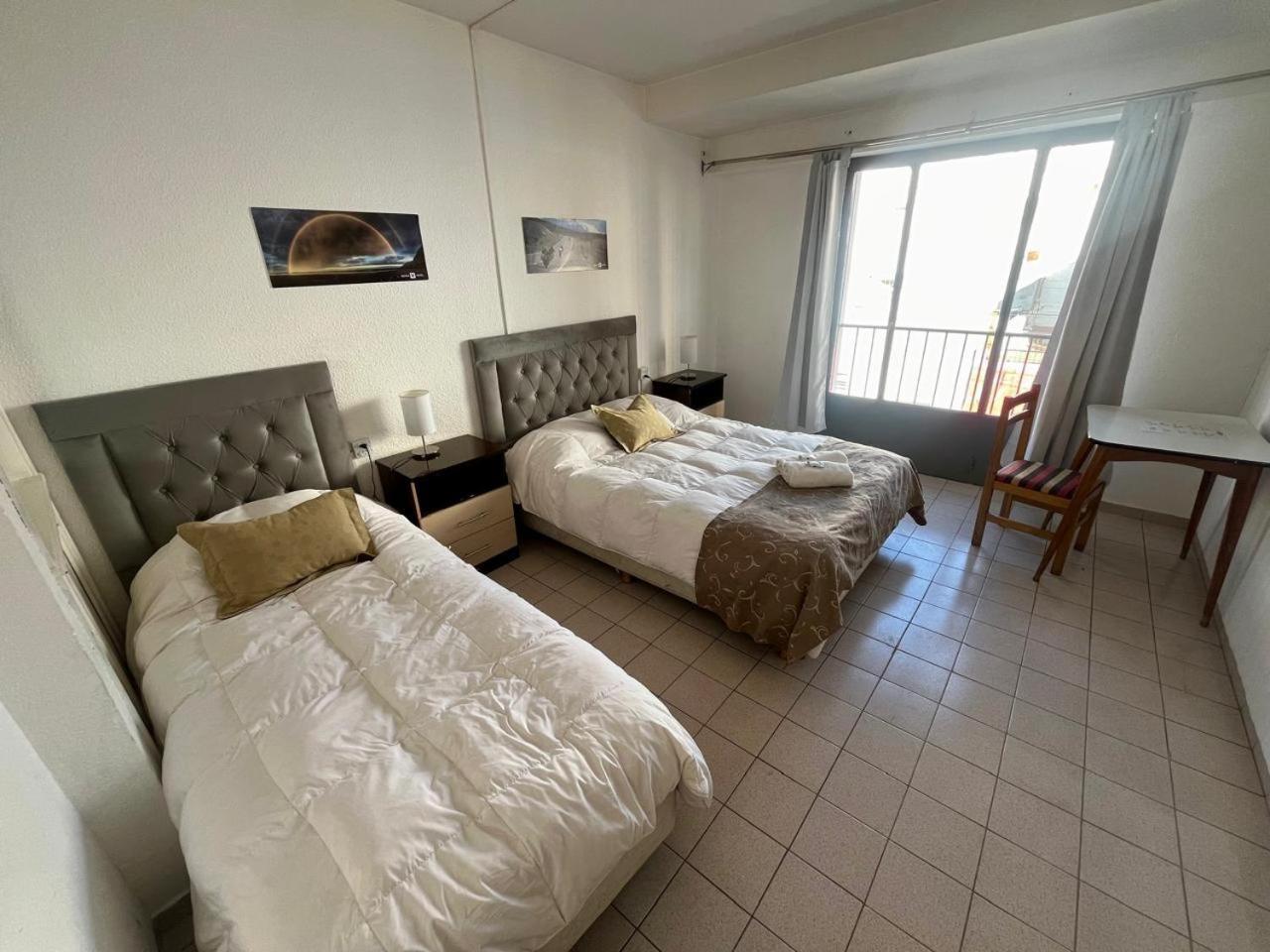Hotel Urbano Ventia 코모도로리바다비아 외부 사진