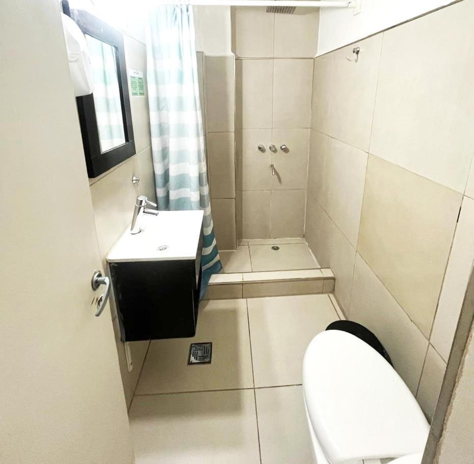 Hotel Urbano Ventia 코모도로리바다비아 외부 사진