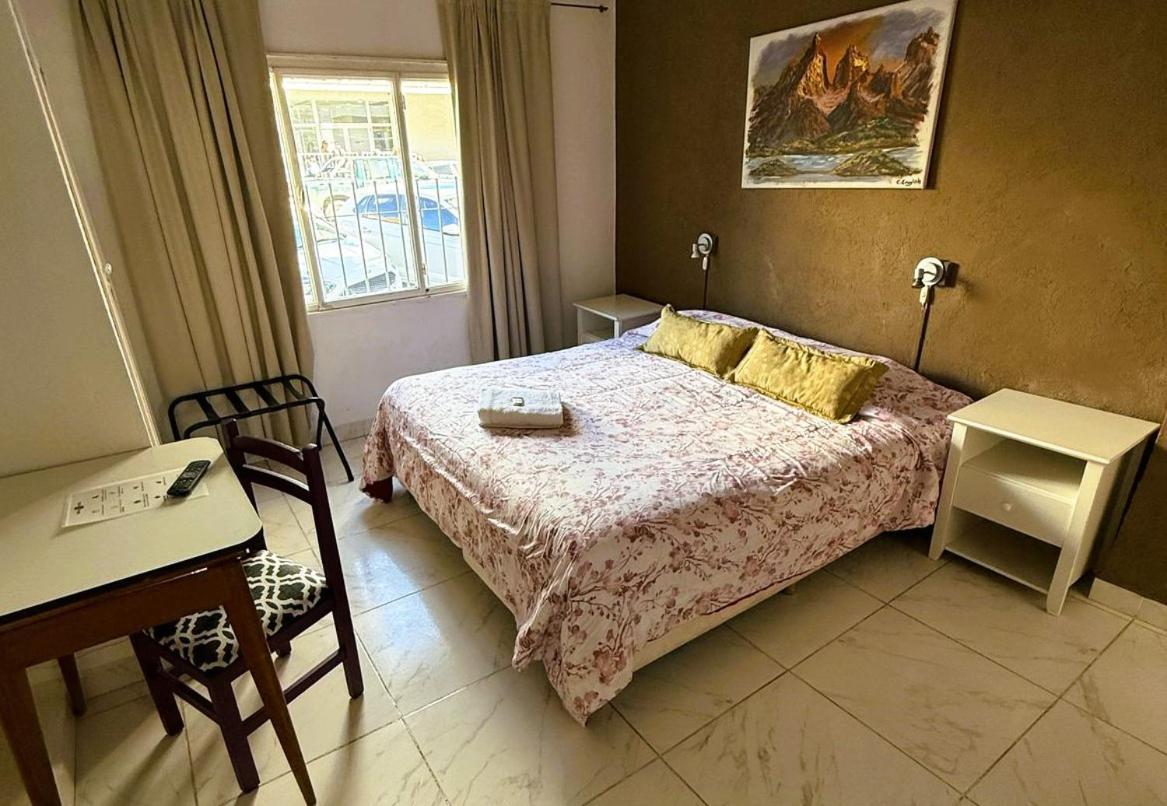 Hotel Urbano Ventia 코모도로리바다비아 외부 사진